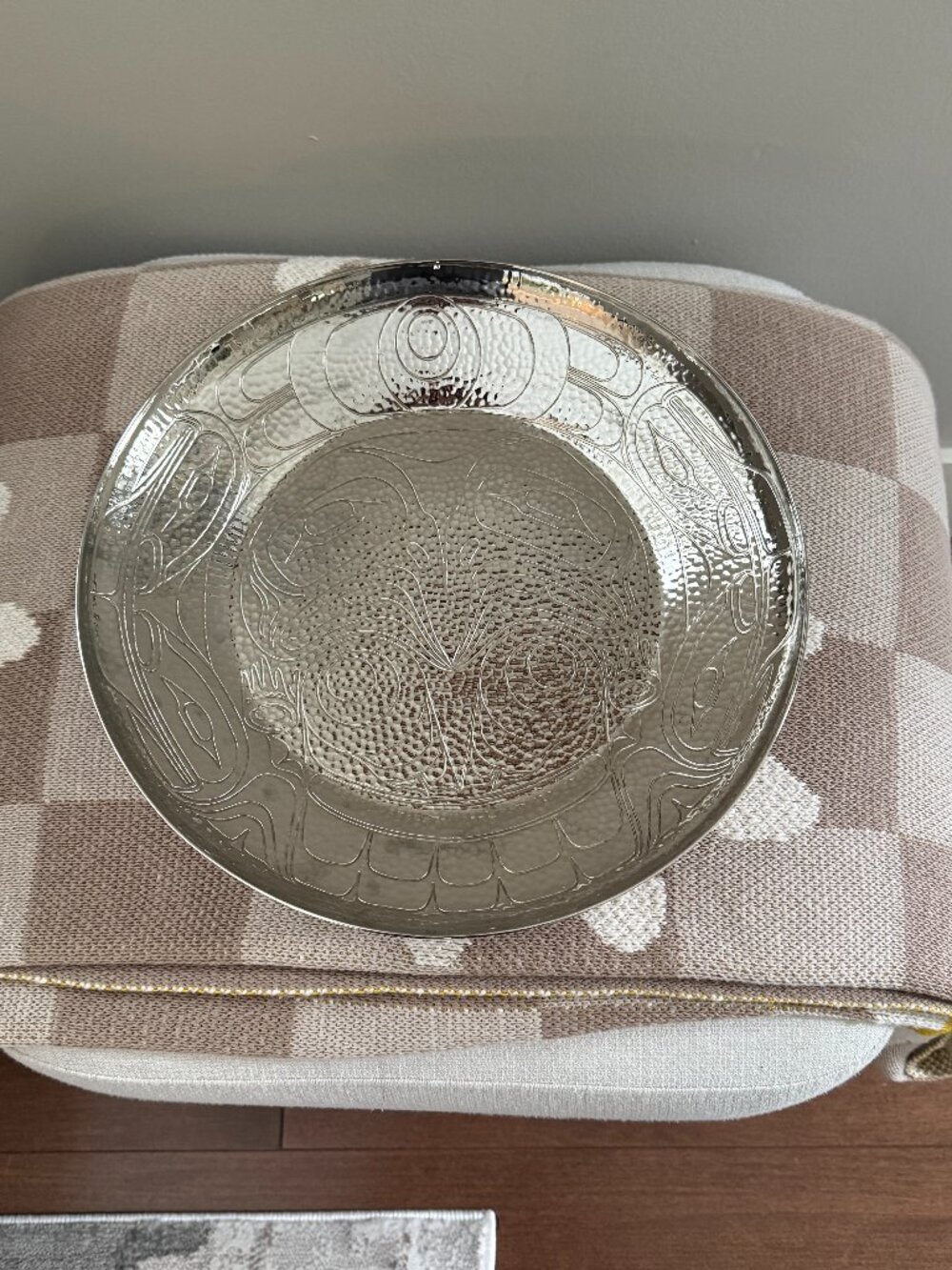 Indigenous Design Silver Hammered Bowl - Picture 8 of 9